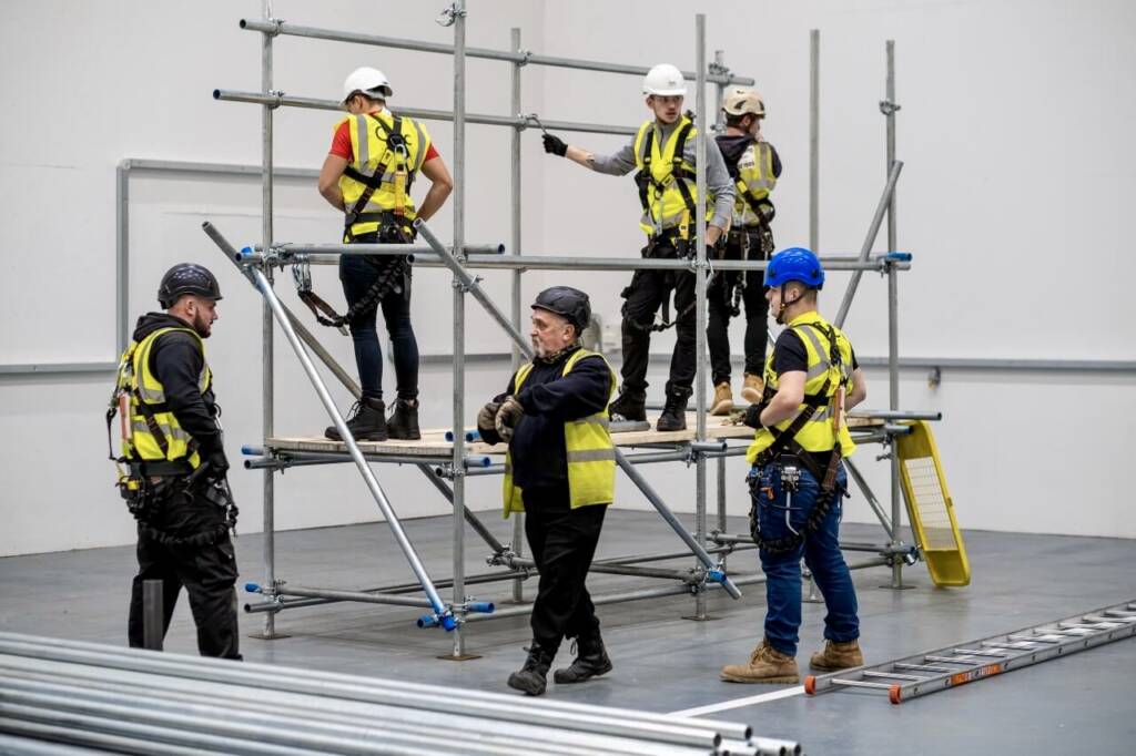 erection & dismantling